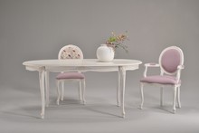 LUKSUSOWY STÓŁ BRIANZOLO VENETA SEDIE ROZKŁADANY MOŻLIWOŚĆ PERSONALIZACJI 180-220x105- PRODUKT WŁOSKI Italia Style ma zaszczyt przedstawić Państwu stół BRIANZOLO prestiżowej marki Veneta Sedie.BRIANZOLO jest stołem rozkładanym. Wszystkie zdobienia,...