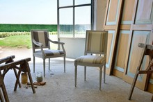 LUKSUSOWE KRZESŁO LUIGI XVI QUADRA Z PODŁOKIETNIKAMI VENETA SEDIE MOŻLIWOŚĆ PERSONALIZACJI- PRODUKT WŁOSKI Italia Style ma zaszczyt przedstawić Państwu krzesło LUIGI XVI QUADRA prestiżowej marki Veneta Sedie. LUIGI XVI QUADRA występuje także w wersji bez...